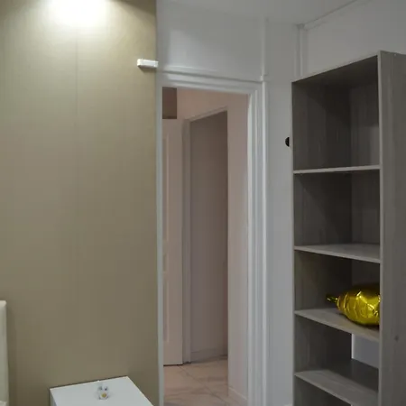 Amalyahost Apartman Rouen